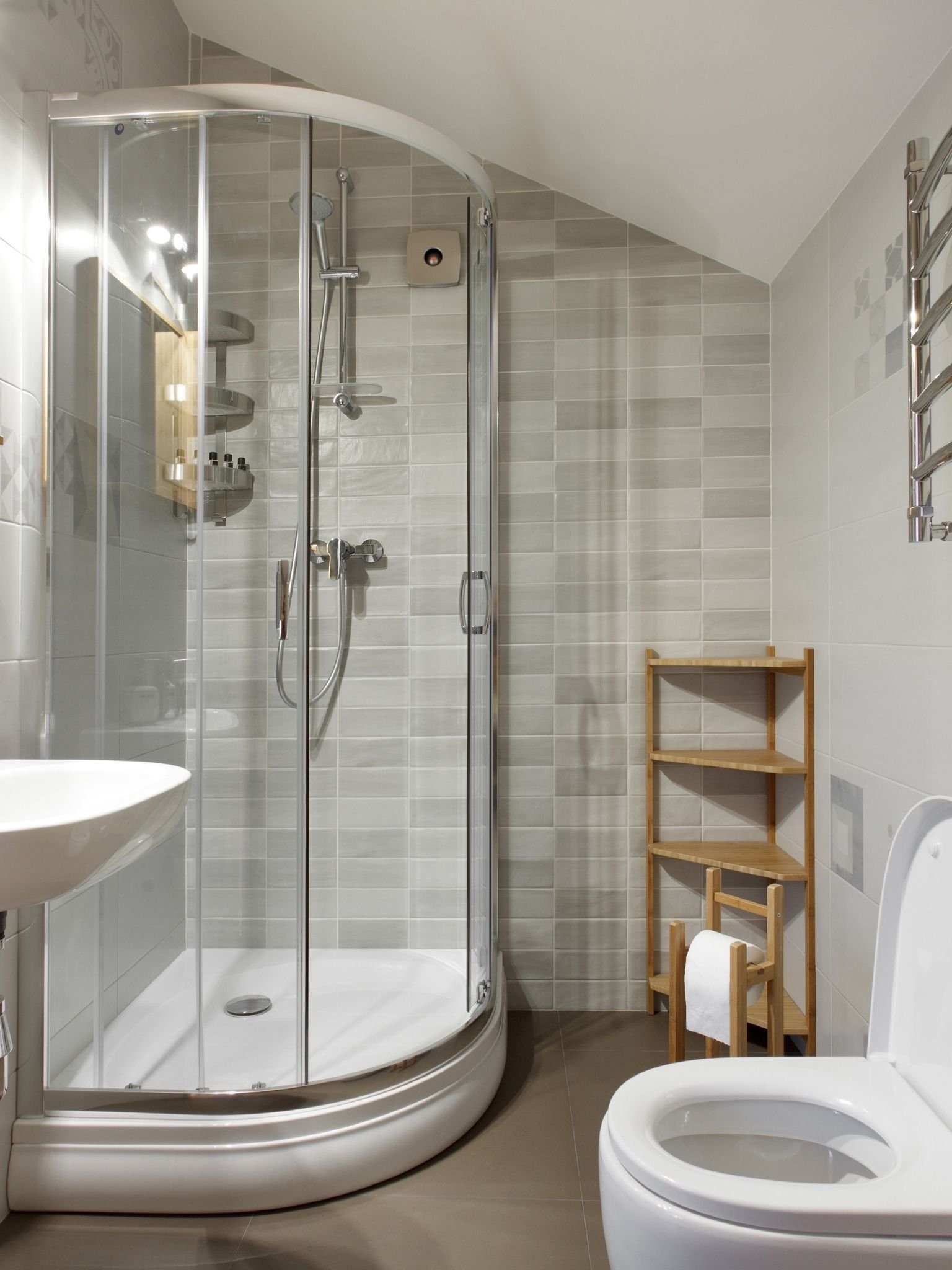 complete bathroom fitter SW19 1RG